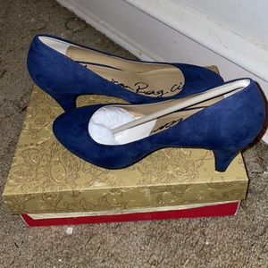 Blue suede shoes